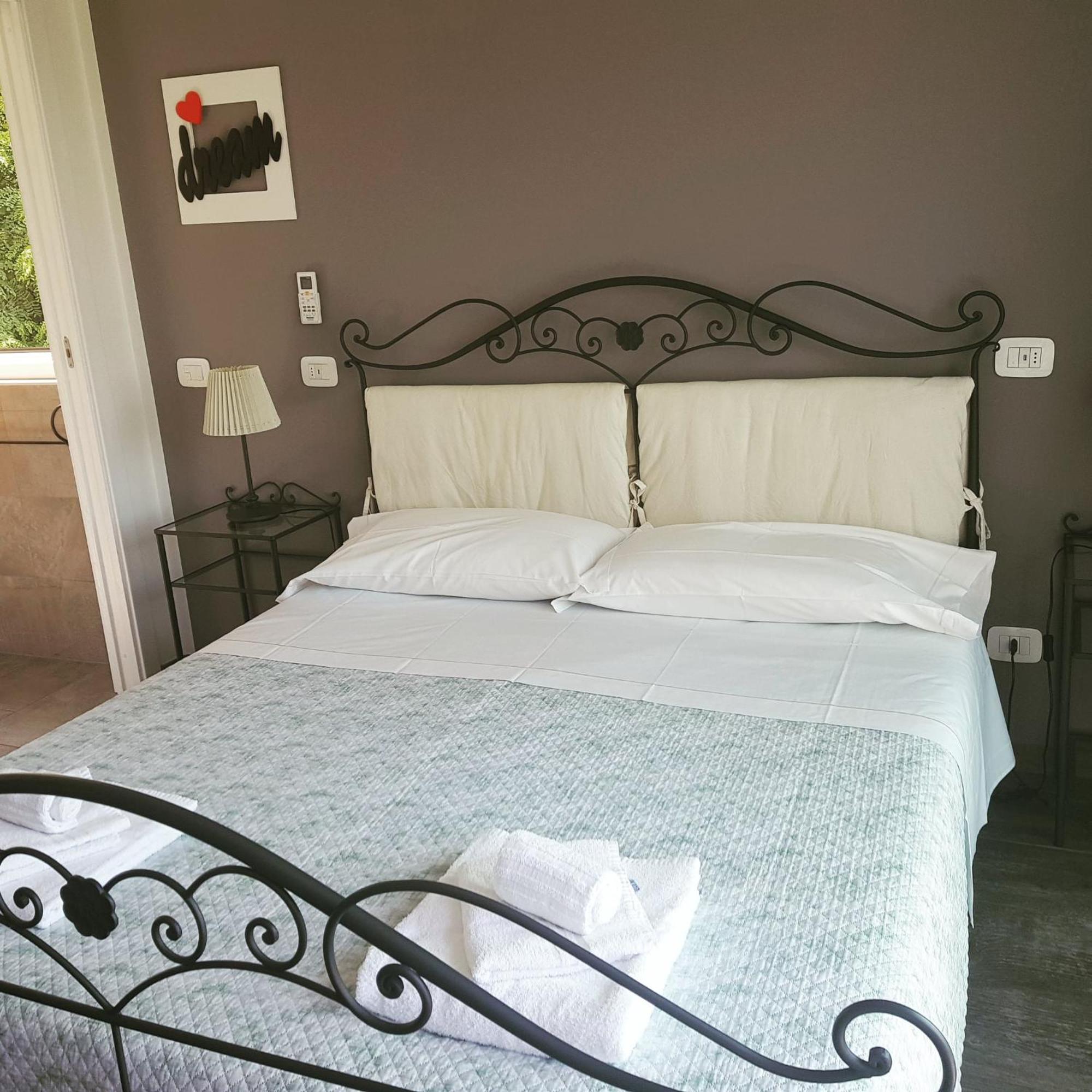 فيربانيا B&B Stella Maggiore المظهر الخارجي الصورة